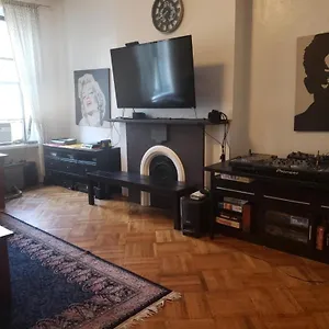 Private In East Village Homestay