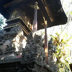 https://tutick-house.ubudhotelsnow.com