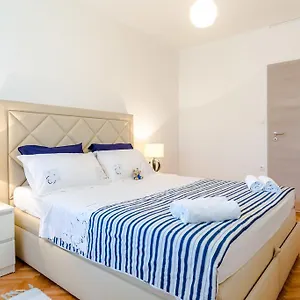 https://apartment-mandalina.splithotels.org