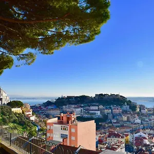 https://aesthetic-riverview-apartment-in-historical-lisbon.hotels-lisbon-portugal.com